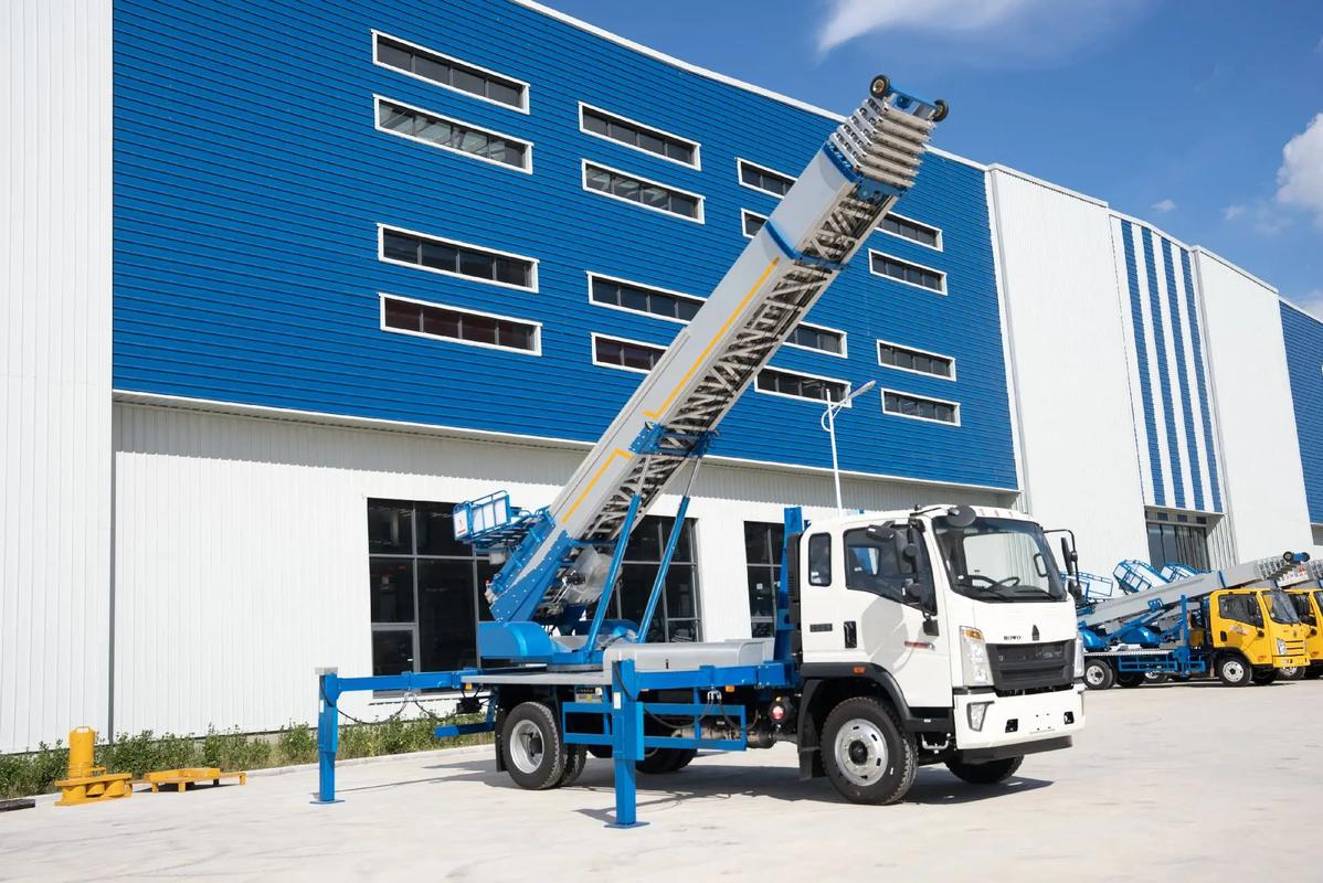 天全小型云梯车上料车租赁多少钱
