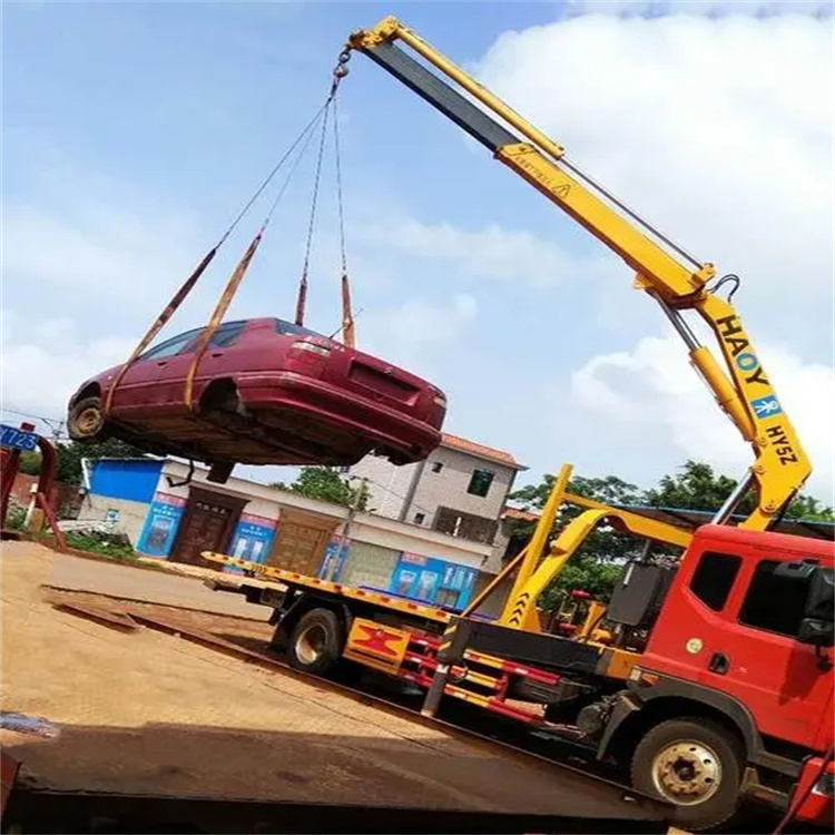 天全吊车救援小汽车怎么吊