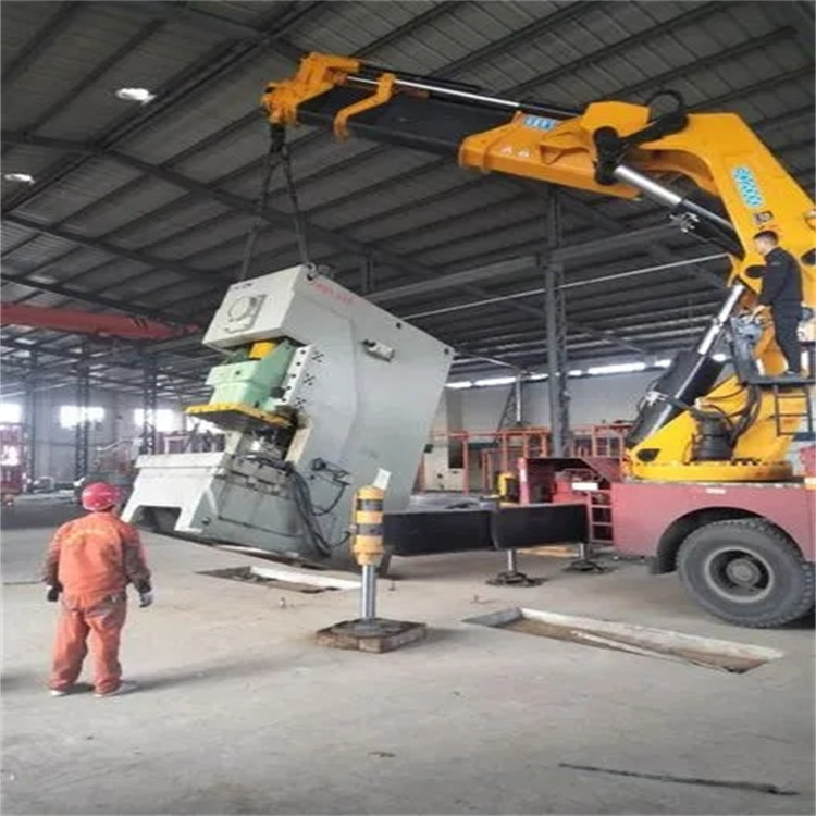 天全80吨折臂吊车出租附近电话